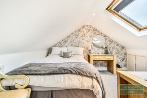 Photo 17- click for photo gallery